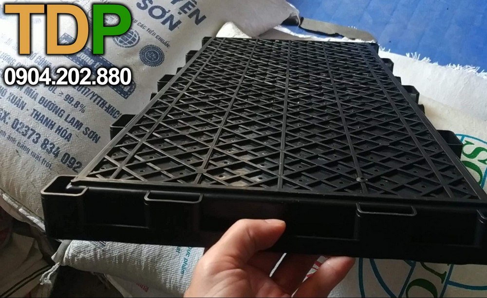 Sản phẩm khay gieo mạ cấy dùng cho máy cấy (kích thước 30x60cm) Đại lý sản xuất, phân phối Khay gieo mạ cấy dùng cho máy cấy tại Bạc Liêu
