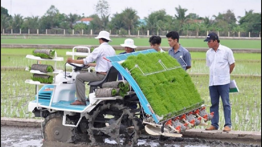 Máy cấy lúa Kubota SPW 48C Máy cấy lúa Kubota SPW 48C
