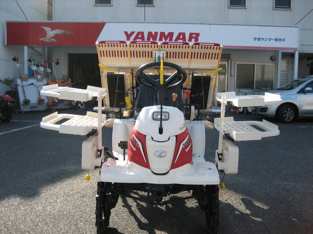 Máy cấy lúa Yanmar PES-1A - Thiết kế nhỏ gọn, sang trọng Máy cấy lúa Yanmar PES-1A - Thiết kế nhỏ gọn, sang trọng