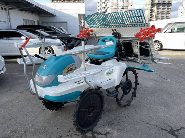Máy cấy lúa Kubota JC4A-DSP2 phù hợp với những cánh đồng có diện tích nhỏ và vừa