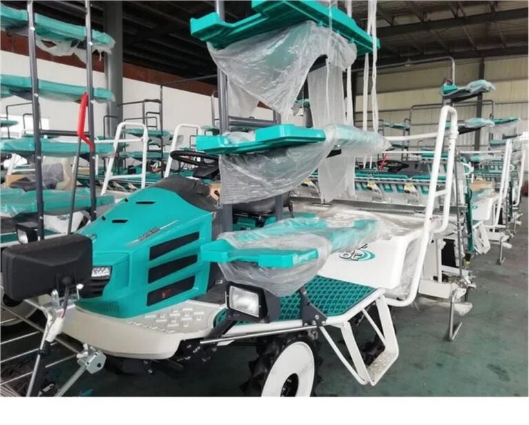 Máy cấy lúa Kubota SPV-8C thích hợp với mọi điều kiện địa hình